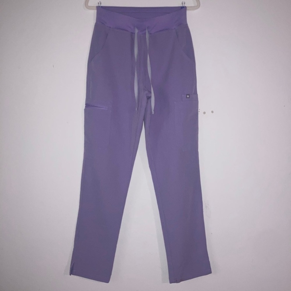 S/R Figs High Waisted Yola Skinny Scrub Pants in Lavender Dew